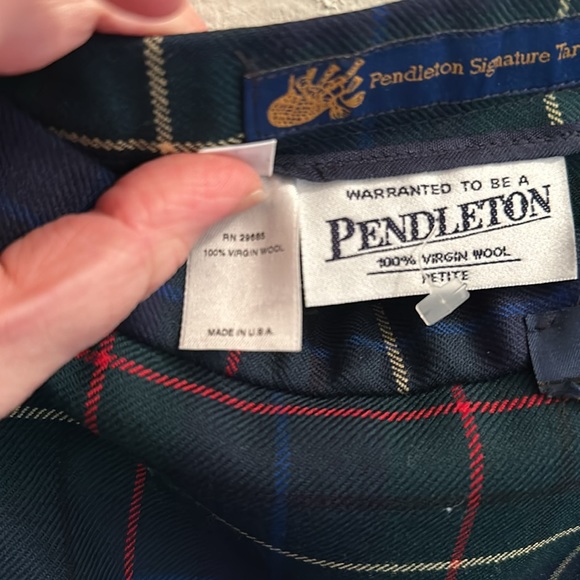 Pendleton Signature Tartan Wool Pleated Skirt sz 14 petite Plaid - Picture 3 of 5